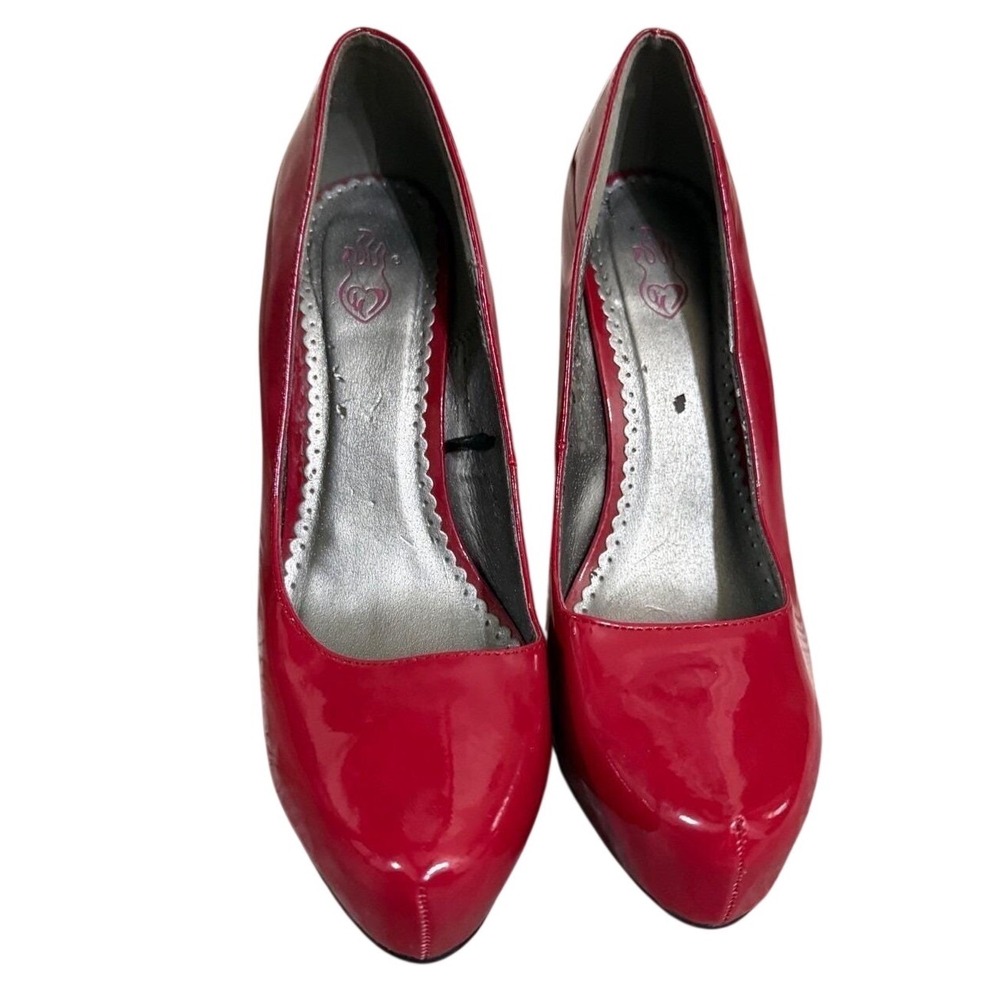 Hot‎ Topic Red Patent Platform Pumps Womens Size 10 Almond Toe High Heels